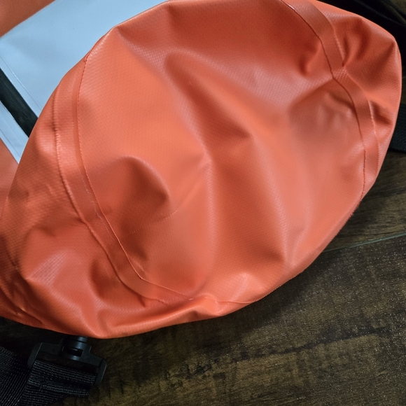 Trainual Ironman 70.3 Indian Wells Quinta Orange Triathlon Waterproof Dry Bag - Picture 5 of 10